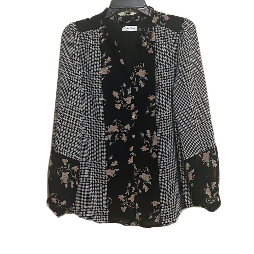Calvin Klein, long Cuff Sleeves, Ruffled Neck, Floral Top, Multi Colors, L/XL